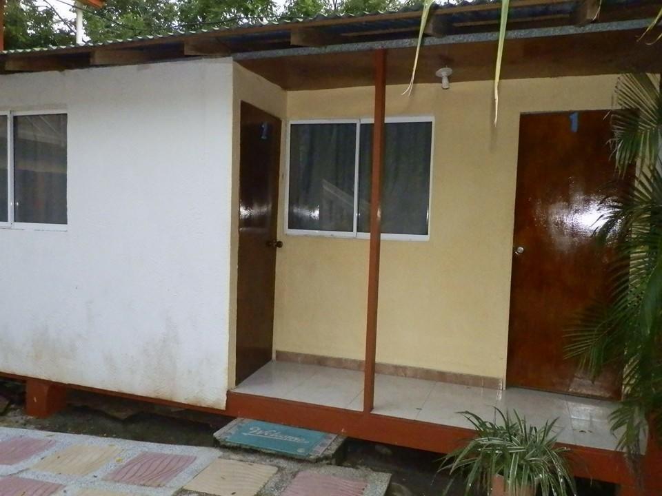 Posada Valerie Hotel Archibolds Exterior foto